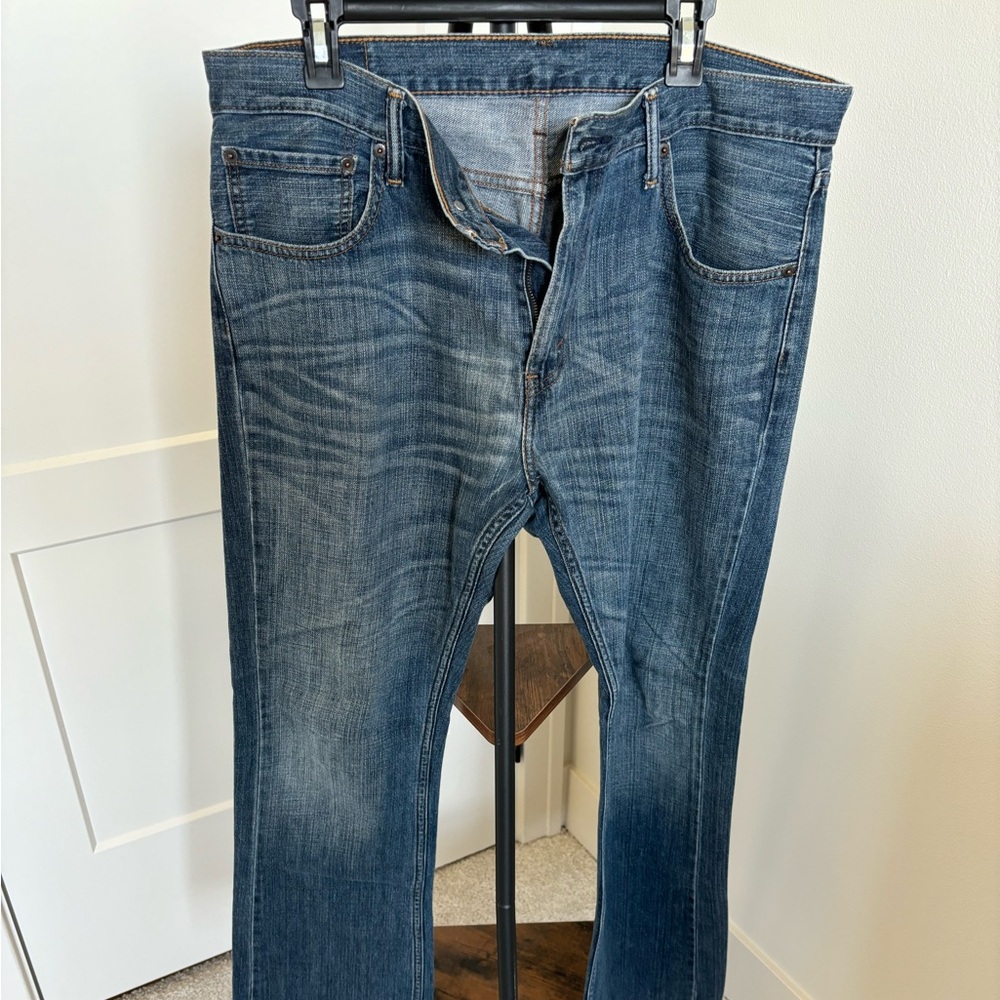 Men’s Levi Jeans